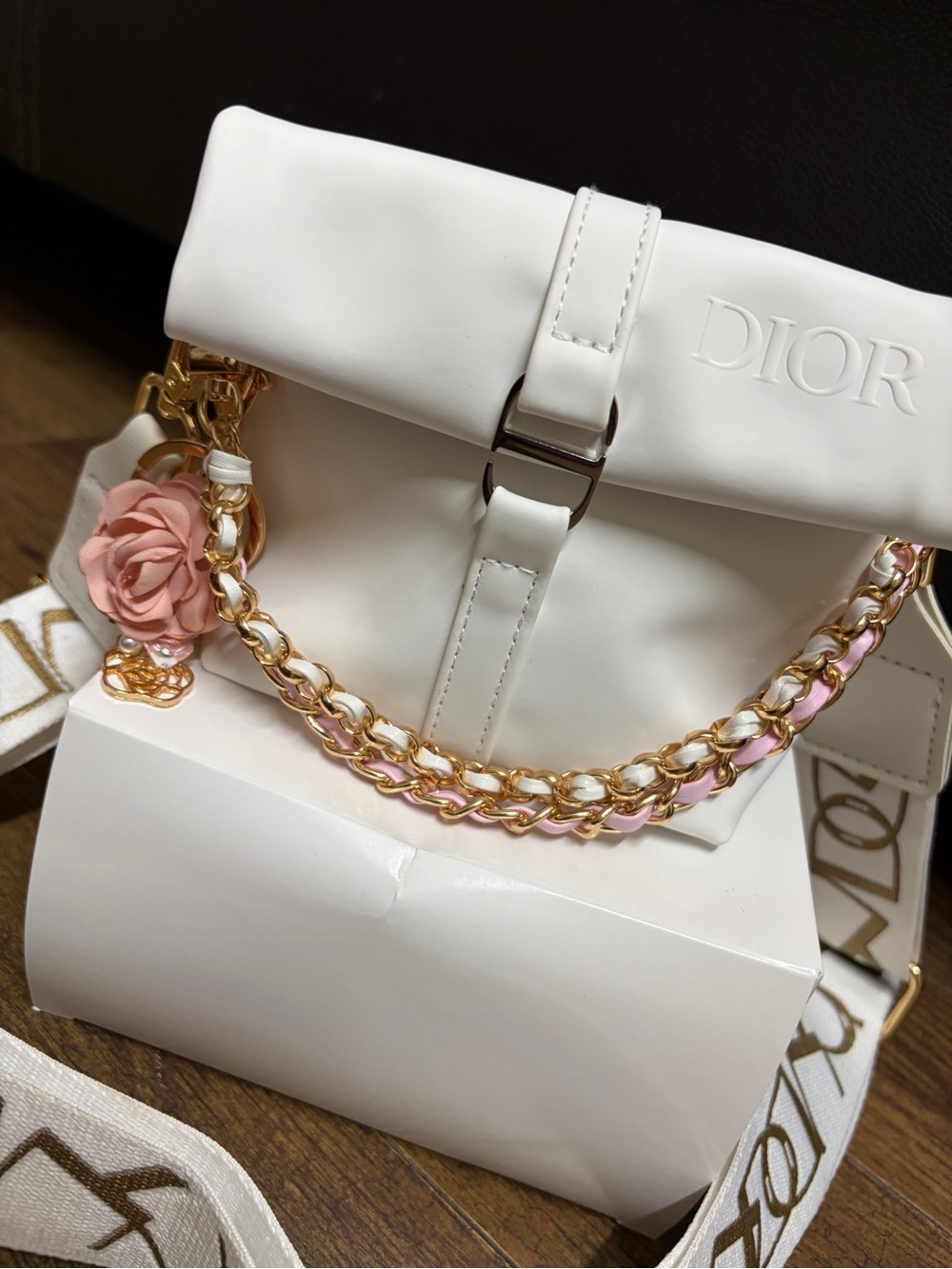 Dior - Picture 4 of 13